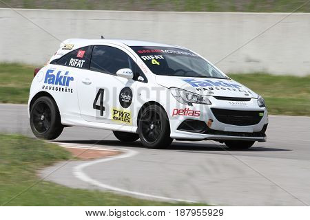 Turkish Opel Corsa Opc Cup