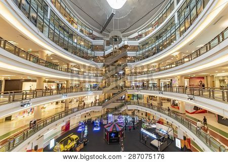 Kuala Lumpur, 26 July 2018 - Beautiful And Well Decorated Shopping With Its Central Elevator Called 