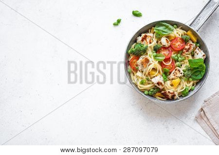 Pasta Chicken Primavera