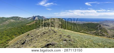 Tokluk Mountain Range. Crimea, Sunny Day In September.