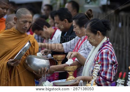 Kanchanaburi Thailand : February25,2019 : Thai Villager In Sangkhla Buri District Western Territory 