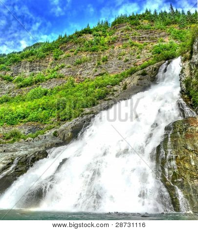 Nu waterval