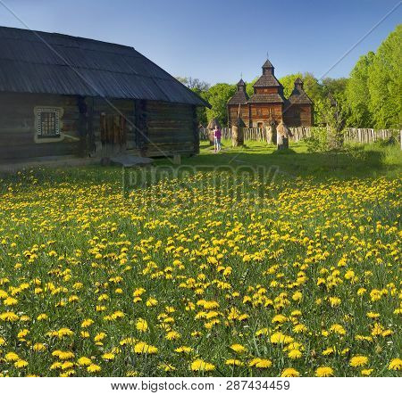 Museum Of Architecture In Pirohovo