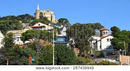 Buildings Of Interest, In Barrio San Gervasio Barcelona