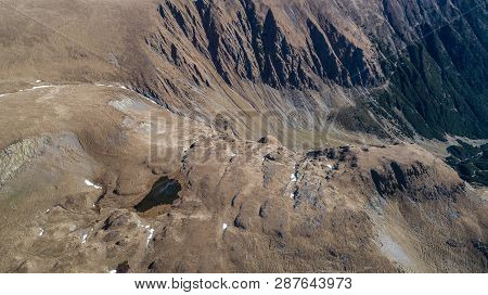 The Geamanu De Jos Lake  In Fagaras Mountains, Romania