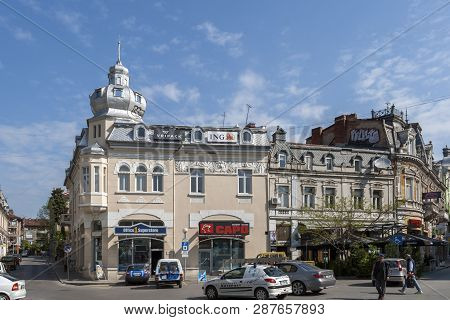 Ruse, Bulgaria - May 1, 2008: Building And Street At The Center Of City Of Ruse, Bulgaria