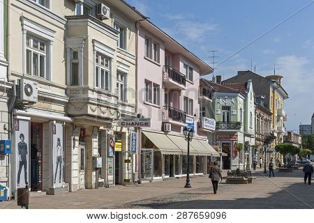 Ruse, Bulgaria - May 1, 2008: Building And Street At The Center Of City Of Ruse, Bulgaria