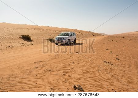 Bidiyah, Oman - November 5, 2018: Off-road Vehicle On A Track In The Wahiba Sand Desert (oman)