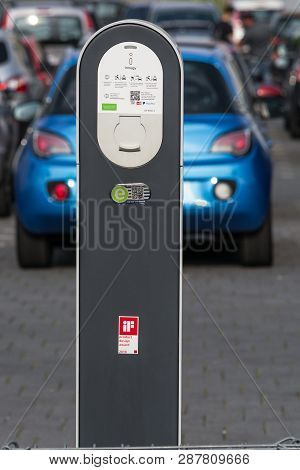 Heiligenhaus, Nrw, Germany - August 24, 2017: Parking In Heiligenhaus Charging Of Modern Electric Ca