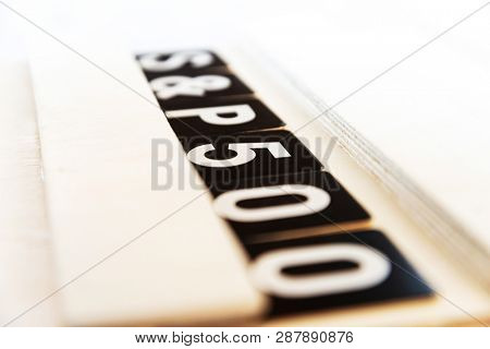 Business investment concept picture - S&P 500 SNP