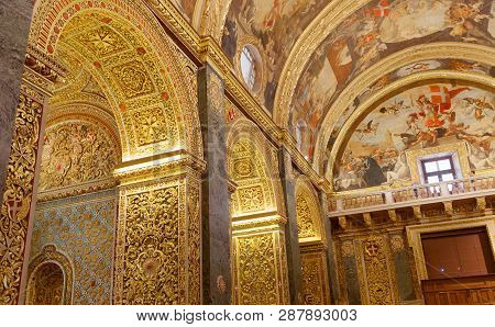 Valletta, Malta - Jun 19 2018: Interiour Of The Beautiful Catholic Church Saint John In Valletta. Va