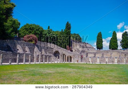 Pompeii, Archeological Site, Big Gym Or La Palestre Grande