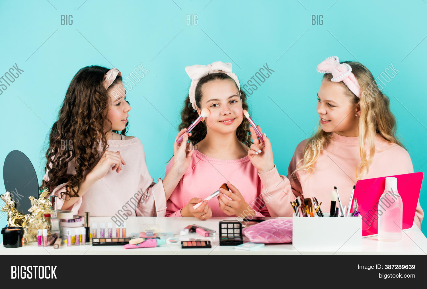 cream base for cosmetics