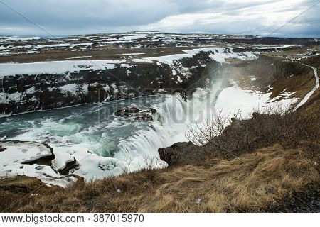 The Godafoss (icelandic: Waterfall Of The Gods) Is A Famous Waterfall In Iceland. The Breathtaking L