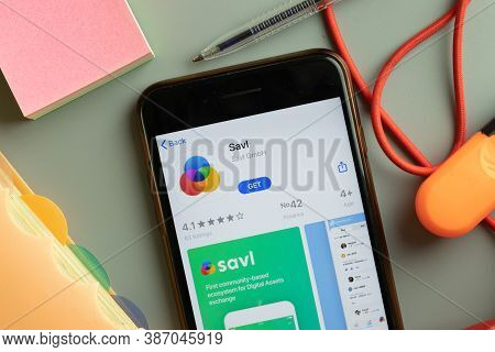 New York, Usa - 27 September 2020: Savl Mobile App Logo On Phone Screen Close Up, Illustrative Edito