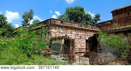 District Katni, India - October 10, 2019: Old Building View At Ancient Fort In Vijayraghavgarh Fort 