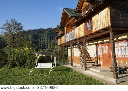Static Swing Without Movement In The Garden