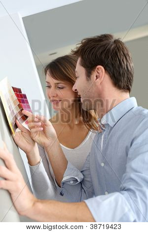 Çift paperwall renkli yeni ev için seçme