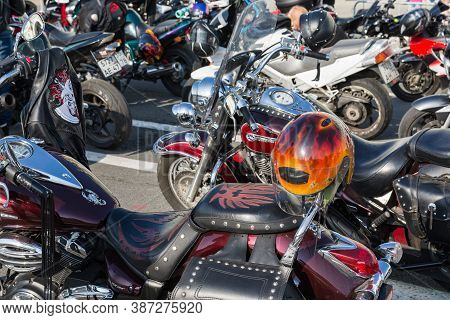 St Petersburg, Russia-september 26, 2020: Official Ceremony, Dedicated To The Finishing Of Riding Se