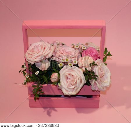 Postcard Template, Copy Speys- Pink Roses In A Basket On A Pink Background