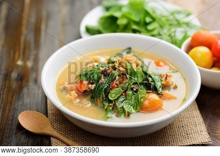 Northern Thai Food (kang Pak Seaw), Spicy Soup With Bauhinia Purpurea Leaf And Roasted Smoked Fish I