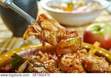 Alitas De Pollo En Salsa Picante