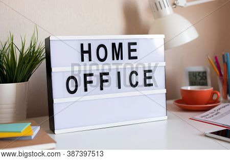 Home Office On Lightbox,work From Home,
New Normal Trendy,social Distancing Concepts On Covid-19 Out