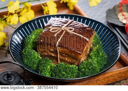 Dong Po Rou (dongpo Pork Meat) In A Beautiful Plate With Green Vegetable, Traditional Festive Food F