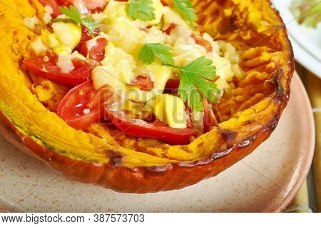 Italia Baked Margherita Spaghetti Squash  Close Up