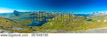 Hiking in amazing Jotunheimen National Park in Norway, Synshorn Mountain