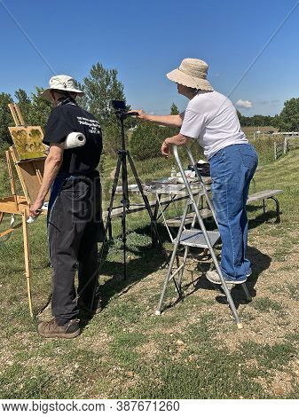 De Smet, Sout Dakota, August 5, 2020: An Unknown Artist Participates At The Harvey Dunn Plein Air Pa