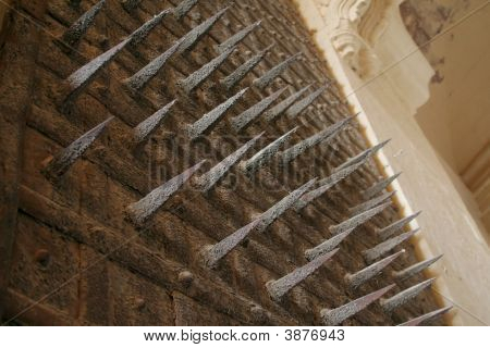 Spikes