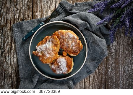 Sweet Pancakes Made Of Apple, Milk And Flour (racuchy)