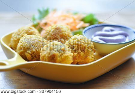 Potato Ball, Cassava Balls With Dip And Vegetable