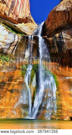 Lower Calf Creek Falls Waterfall Colorful Views From The Hiking Trail Grand Staircase Escalante Nati