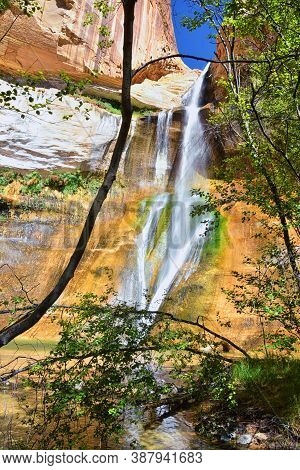 Lower Calf Creek Falls Waterfall Colorful Views From The Hiking Trail Grand Staircase Escalante Nati