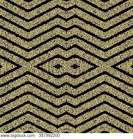 Textured Zig Zag Seamless Pattern. Grunge Stippled Geometric Backdround. Repeat Vector Dotted Backdr
