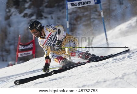 วิ D'ISERE ฝรั่งเศส 11-12-2010. เจฟฟรีย์ FRISCH (สามารถ) ความเร็วลงหลักสูตรระหว่าง s อัลไพน์ FIS