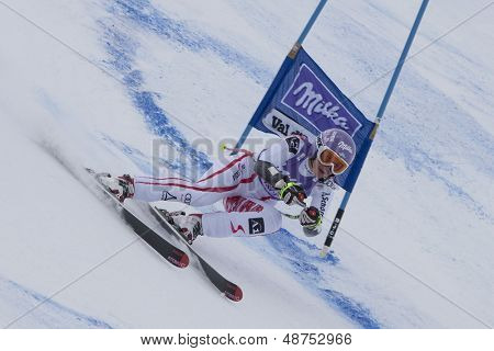 VAL D'ISERE FRANCIE. 19-12-2010. Michaela Kirchgasser (AUT) během v Super obřím slalomu 