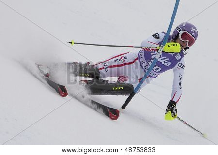VAL D'ISERE FRANCIE. 19-12-2010. Michaela Kirchgasser (AUT) během části slalomu žen 