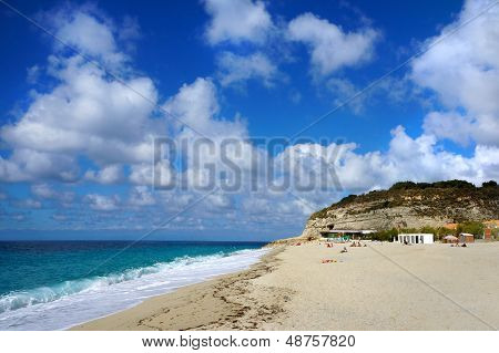 Calabria เมืองชายหาด Tropea