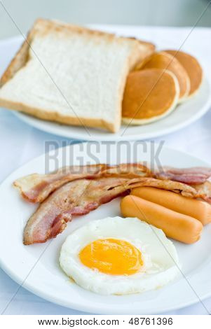 American Breakfast