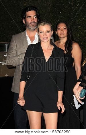 Carter Oosterhouse and Amy Smart at the Macallan Masters of Photography Featuring Elliott Erwitt, Leica Gallery, Los Angeles, CA 10-24-13