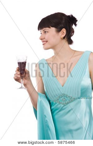 Femme avec verre de vin.