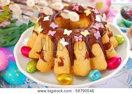 Easter Marble Ring Cake With Butterfly Sprinkles