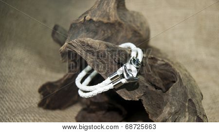 leather men bracelet
