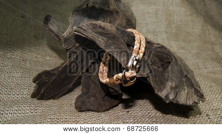 leather men bracelet