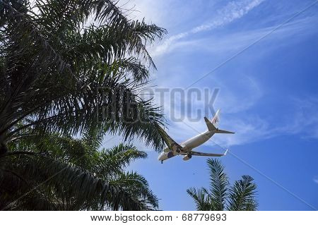 Malaysia Airline Ready For Landing