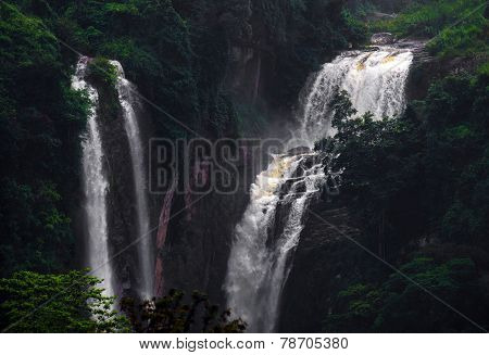 Waterfall Ramboda