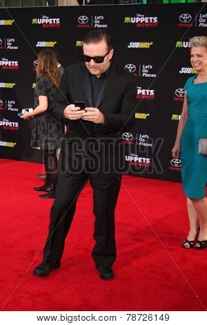 LOS ANGELES - MAR 11:  Ricky Gervais at the 